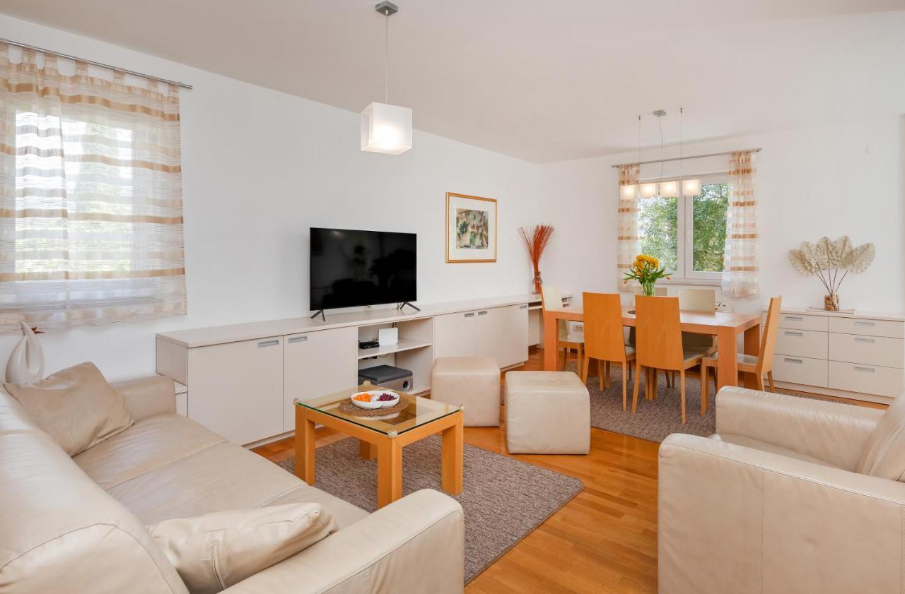 Apartment Laura Lapad Dubrovnik Bagian luar foto