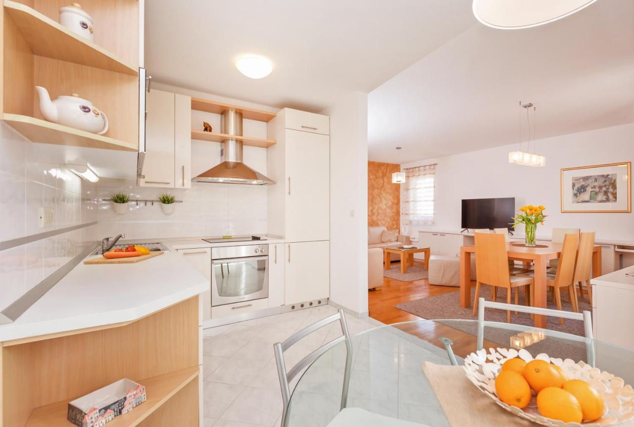 Apartment Laura Lapad Dubrovnik Bagian luar foto
