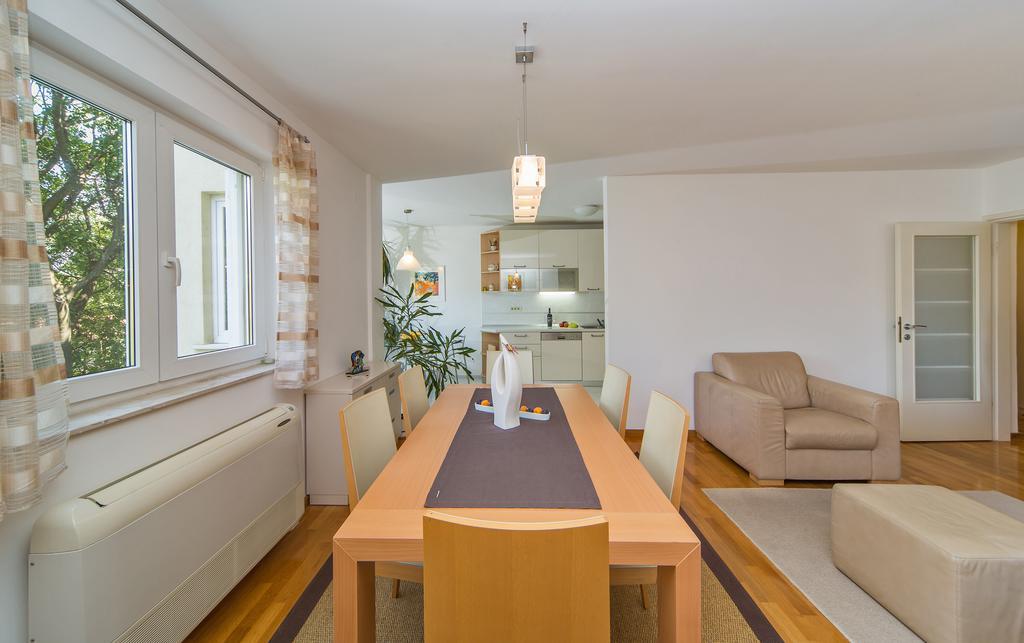 Apartment Laura Lapad Dubrovnik Bagian luar foto