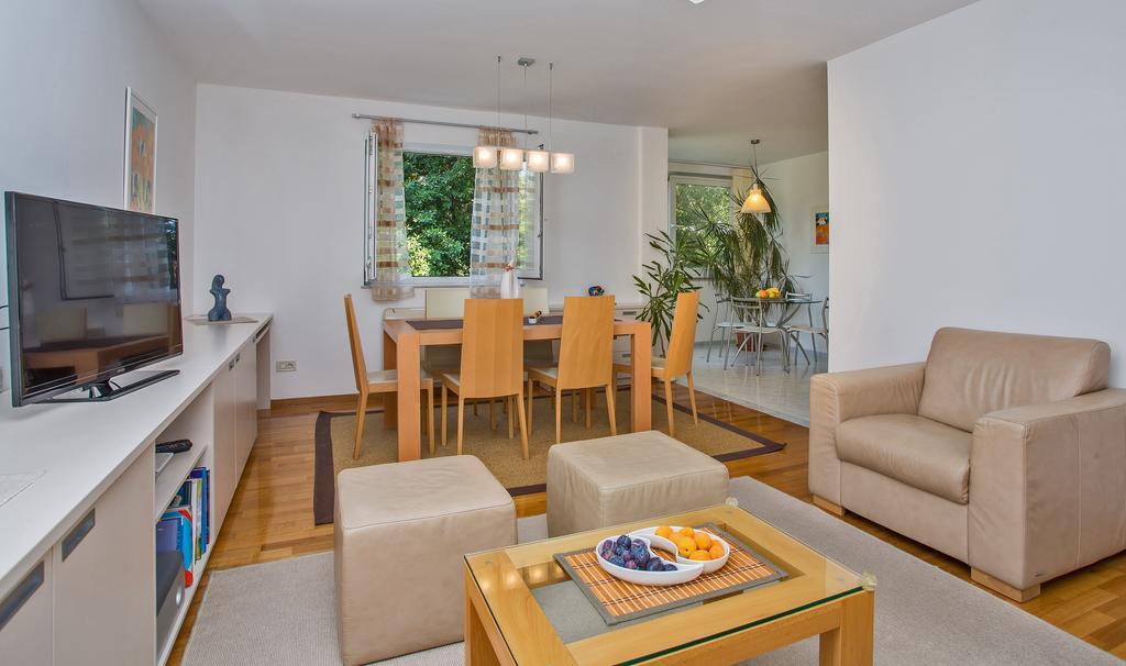 Apartment Laura Lapad Dubrovnik Bagian luar foto